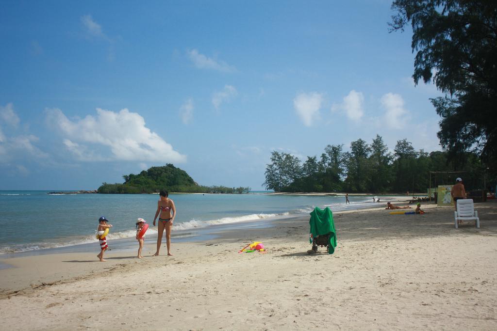 Samui Honey Backpacker Bungalow Hotel Choeng Mon Exterior photo